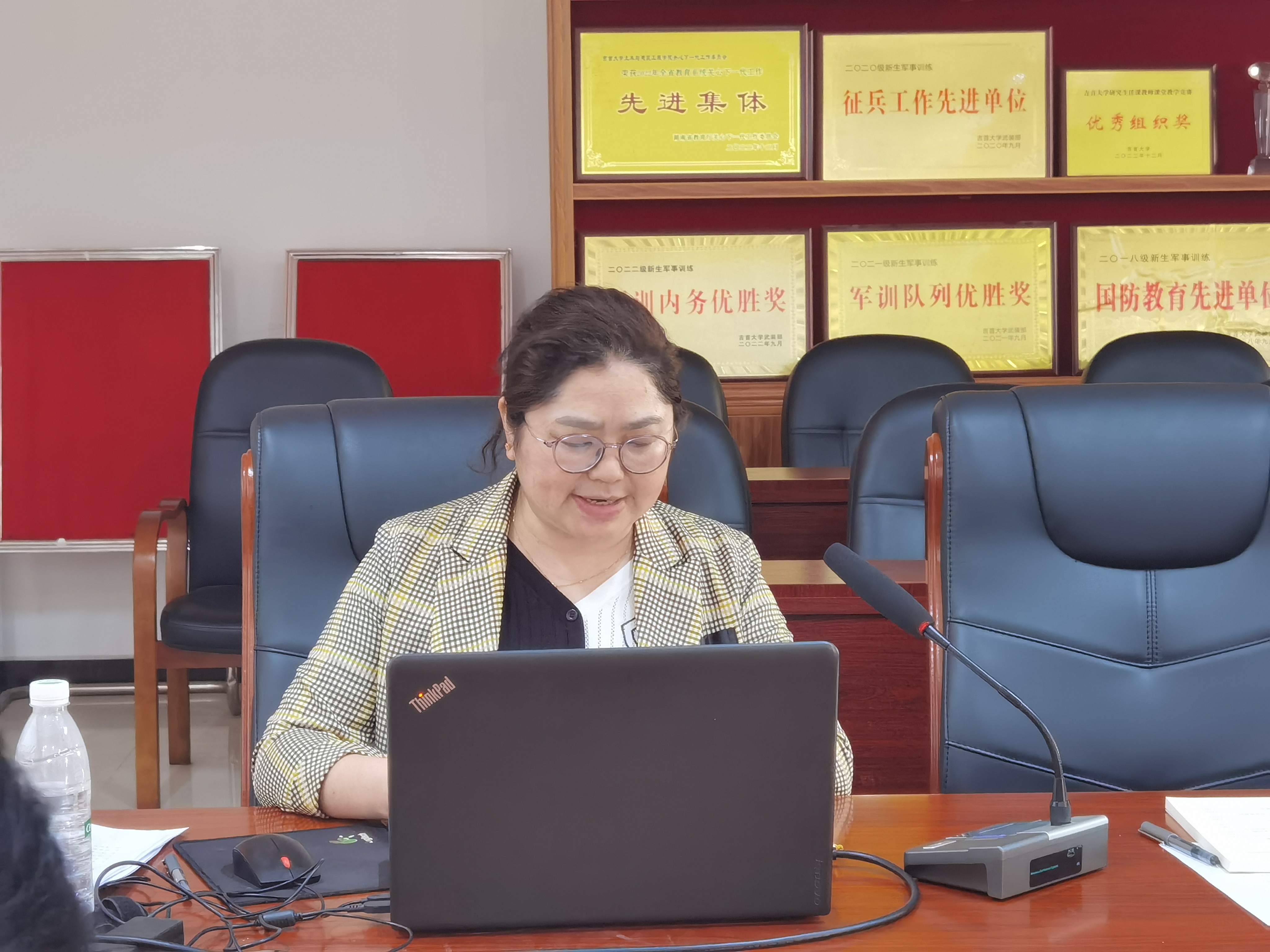 MK体育官网
