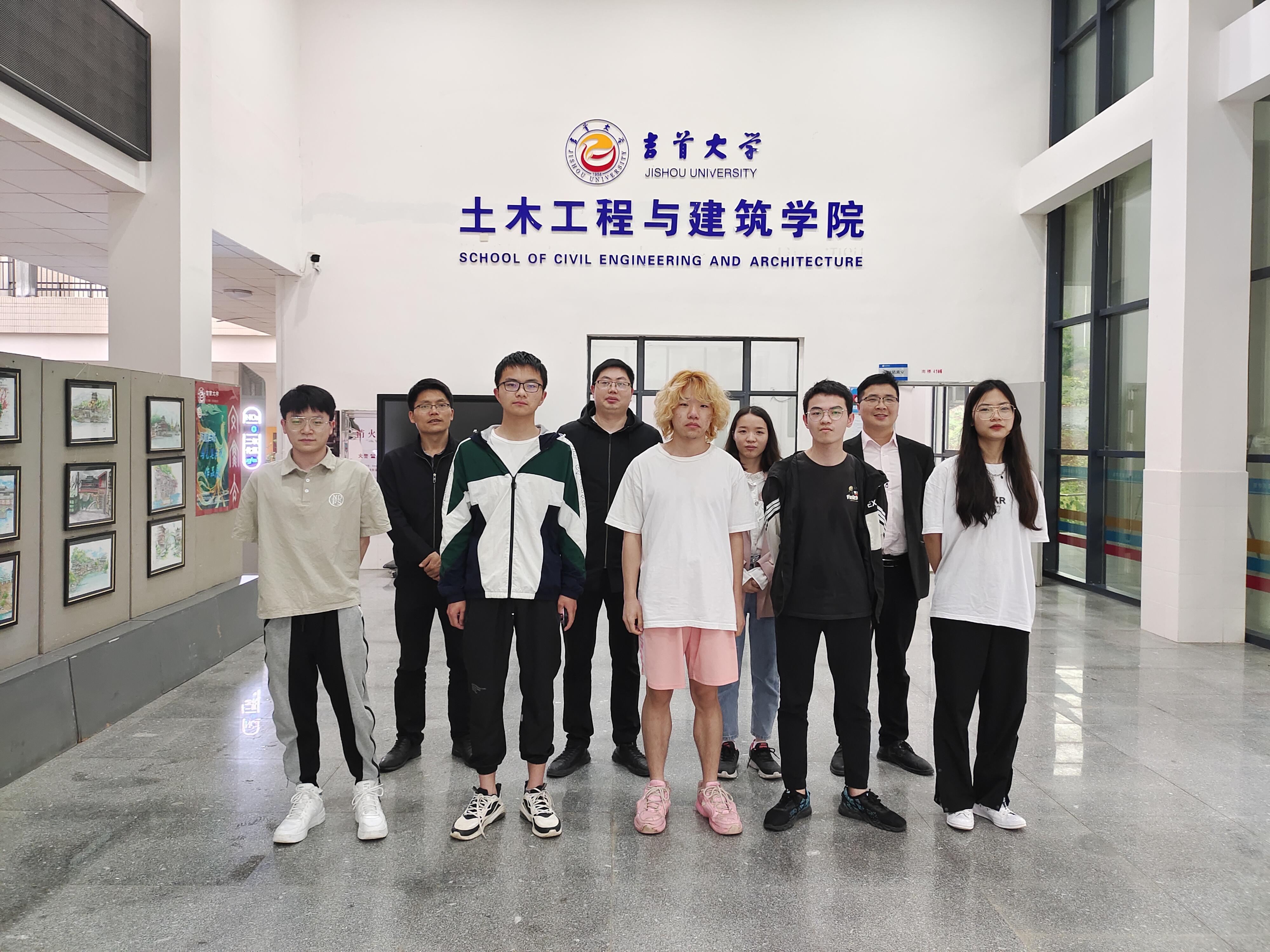 MK体育官网