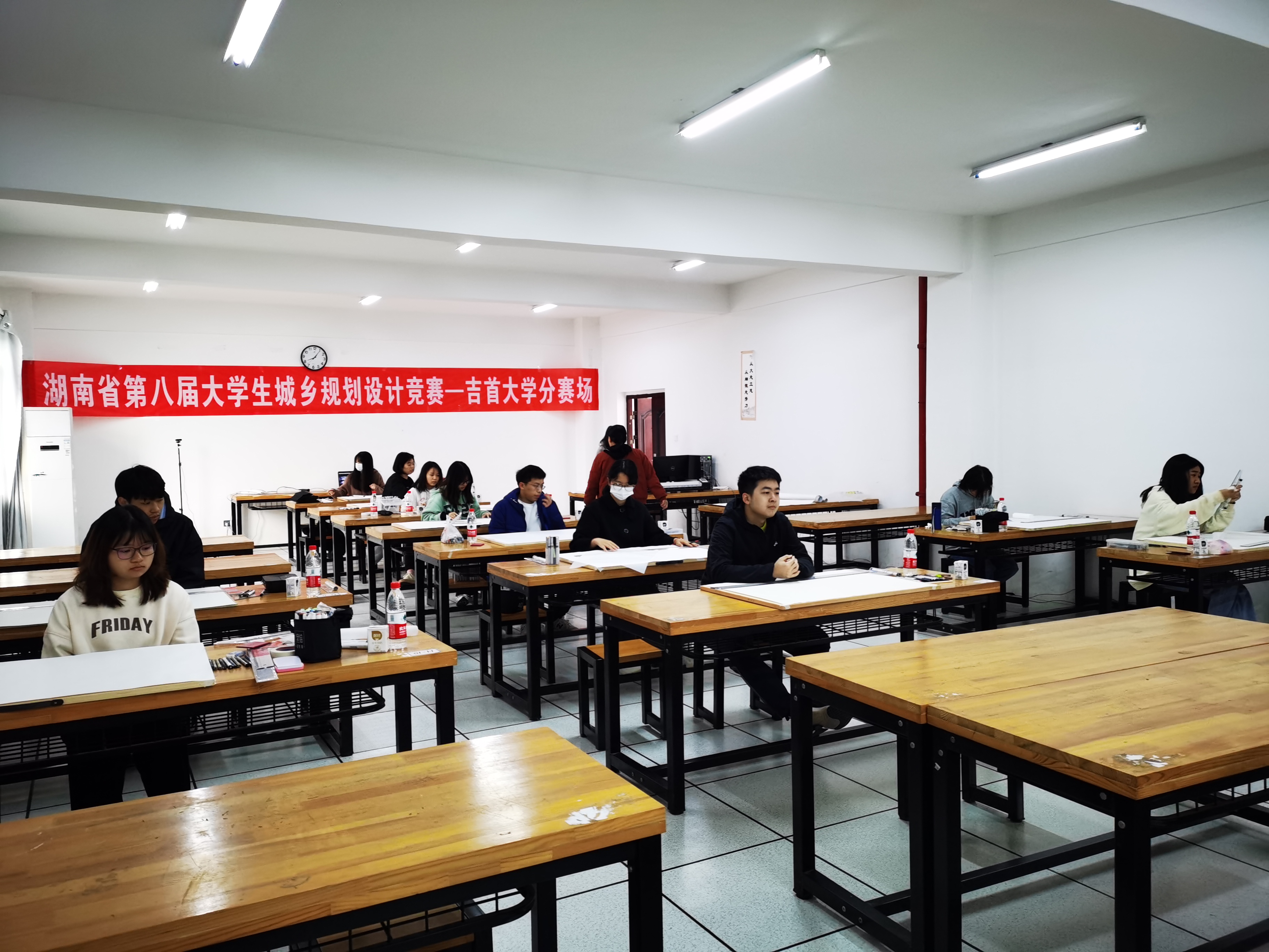 MK体育官网