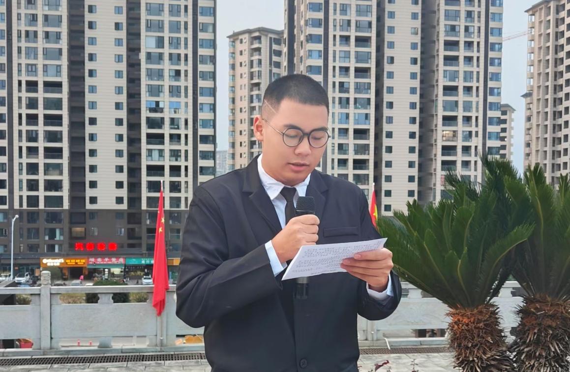 MK体育官网