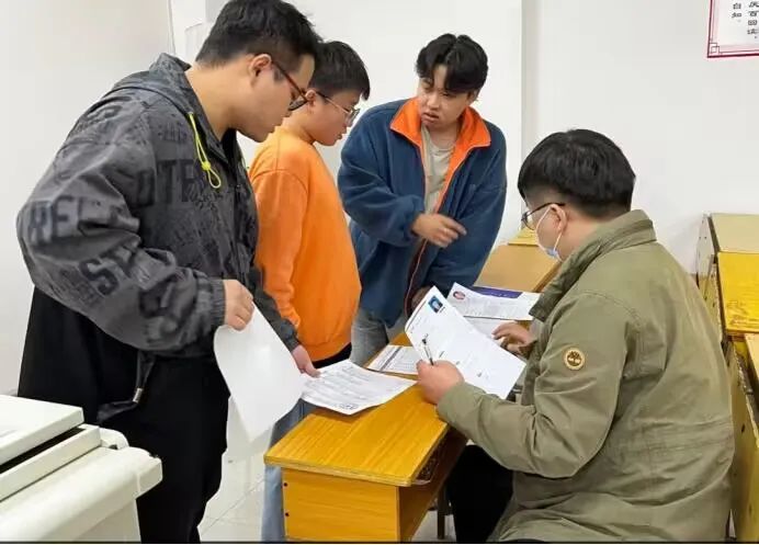 MK体育官网